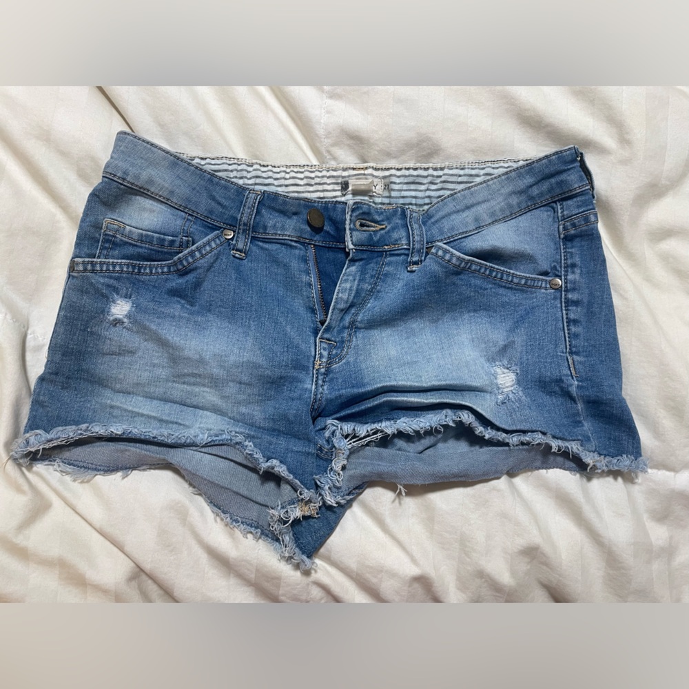 Roxy denim shorts 27